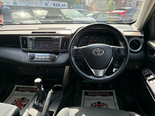 Toyota Rav 4 2.2 D-cat Icon 4Wd Euro 5 White #26