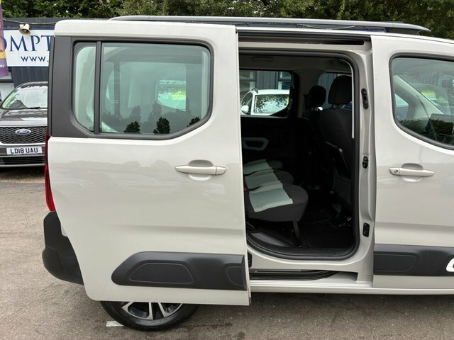 Citroen Berlingo Mpv 1.5 Bluehdi Flair XL Mpv Euro 6 201919 Blue #24