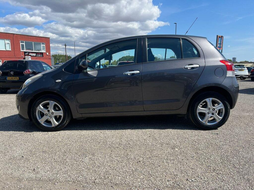 Toyota Yaris Cross 1.33 Dual Vvt-i Tr Euro 4 Ss Grey #6