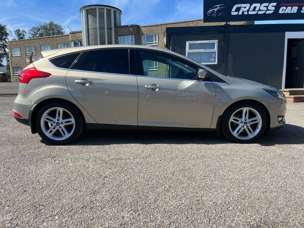 Ford Focus 1.0T Ecoboost Titanium Euro 6 Ss Silver #5