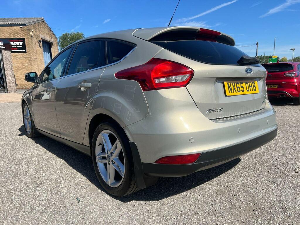 Ford Focus 1.0T Ecoboost Titanium Euro 6 Ss Silver #2