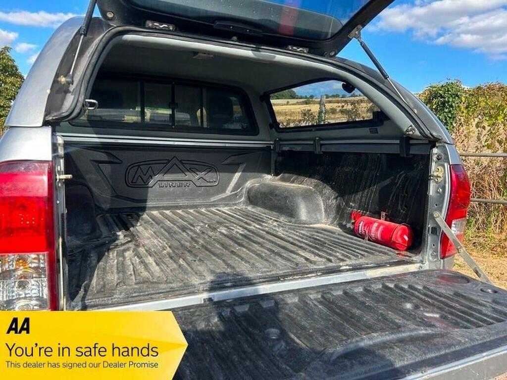 Toyota HILUX Hilux Invincible D-4d 4Wd Double Cab Grey #15