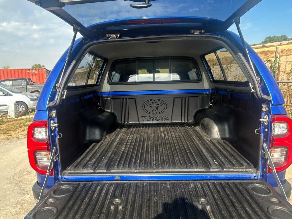 Toyota HILUX 2.8 D-4d Invincible 4Wd Euro 6 Ss Blue #6