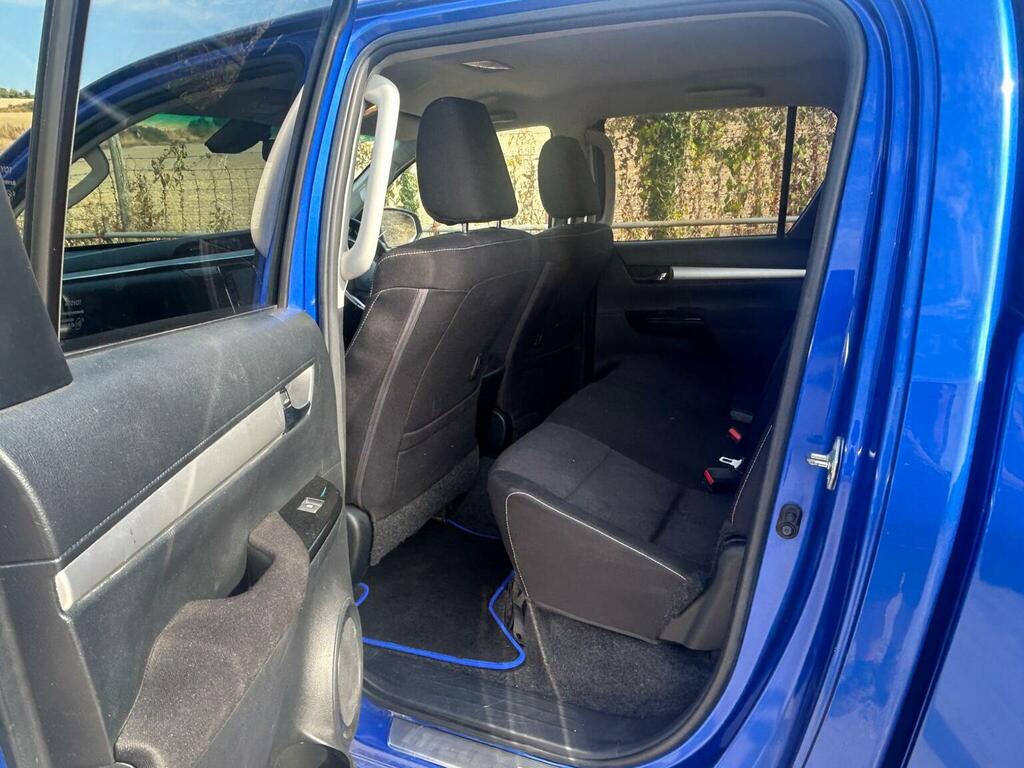 Toyota HILUX 2.8 D-4d Invincible X 4Wd Euro 6 Ss Grey #12