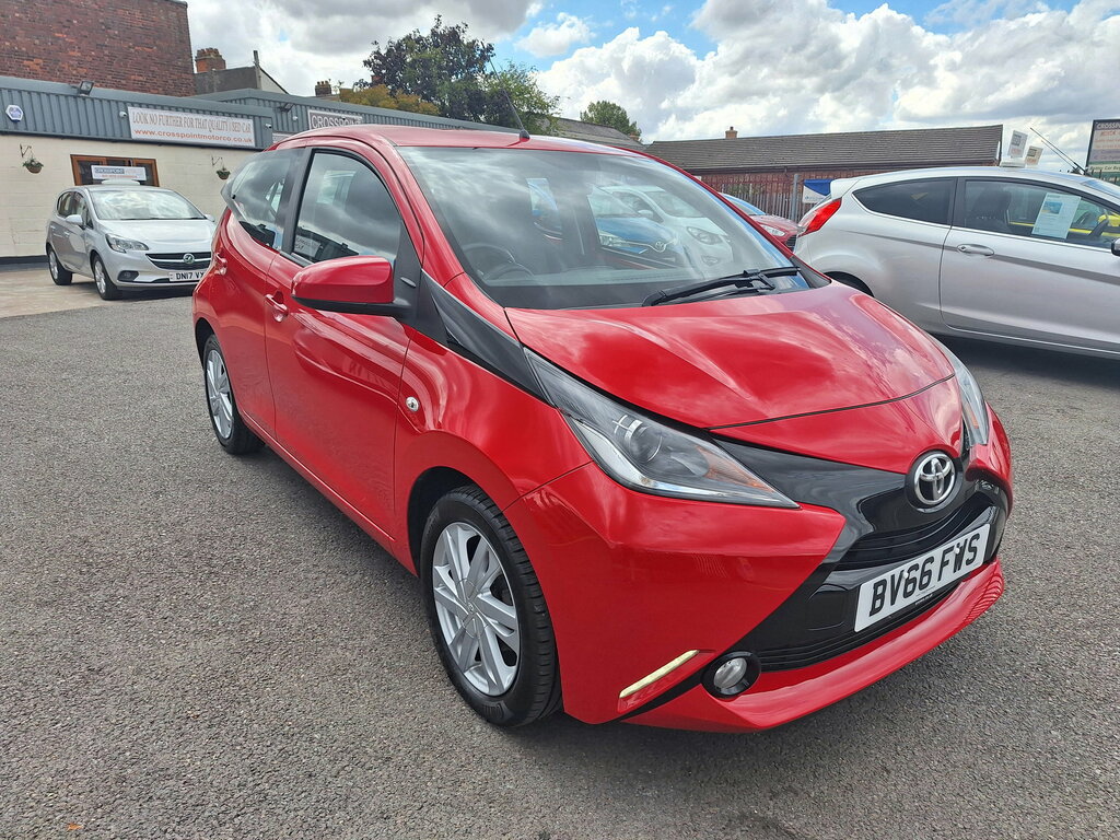 Toyota Aygo Vvt-i X-pression X-shift White #7