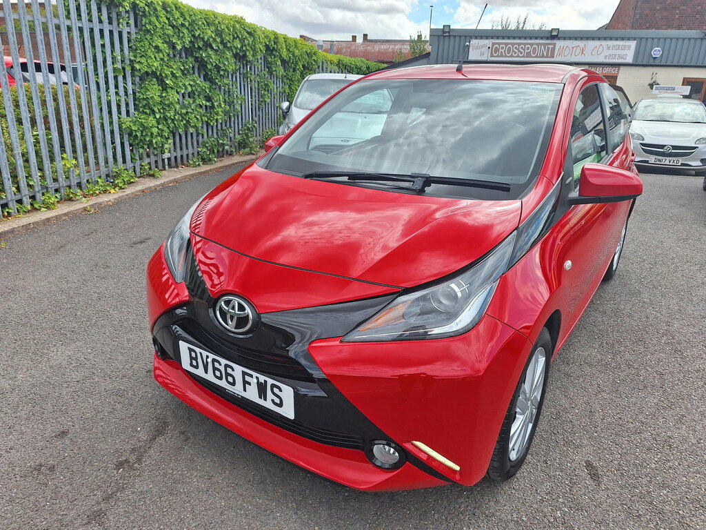 Toyota Aygo Vvt-i X-pression X-shift White #41
