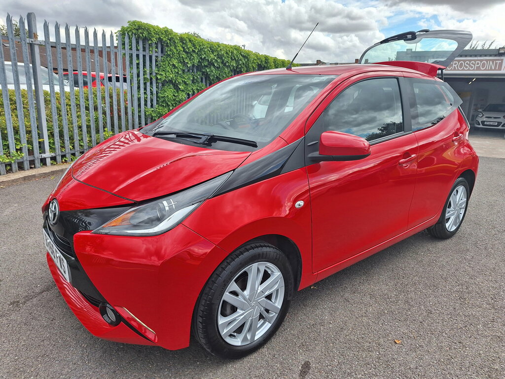 Toyota Aygo Vvt-i X-pression X-shift White #49