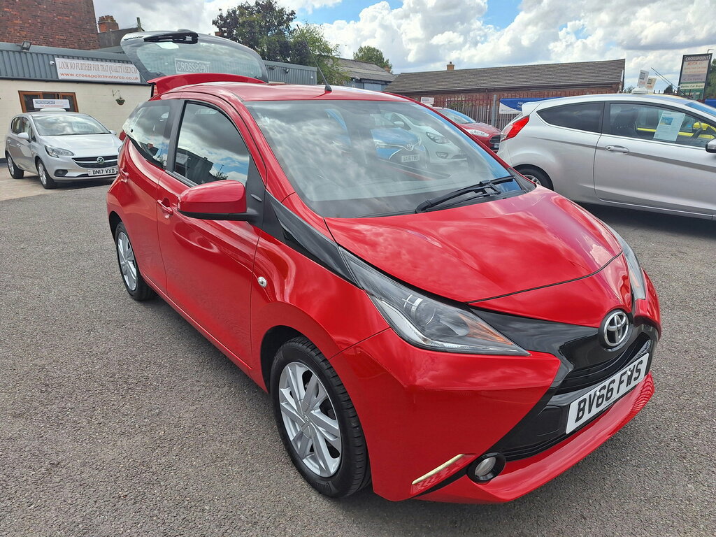 Toyota Aygo Vvt-i X-pression X-shift White #48