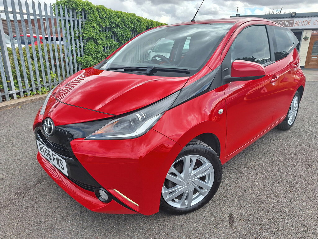 Toyota Aygo Vvt-i X-pression X-shift White #37
