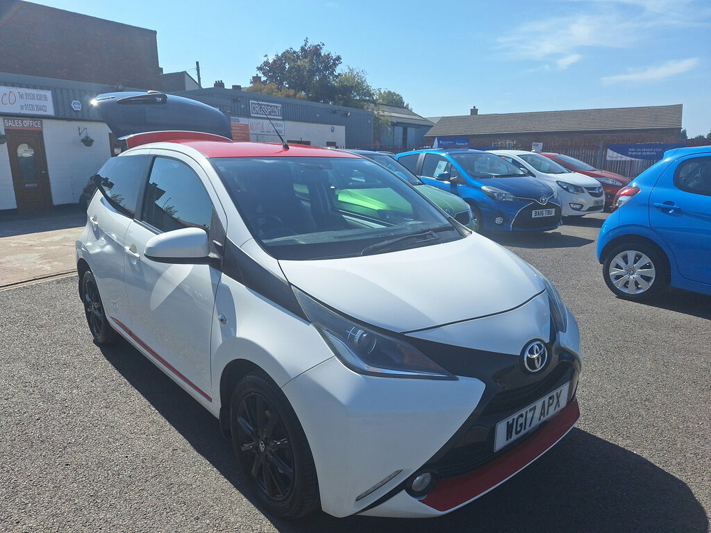 Toyota Aygo 1.0 Vvt-i X-press 69 Bhp Grey #51