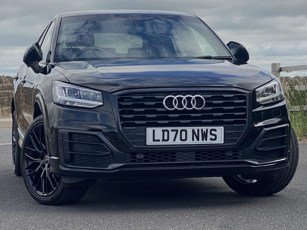 Audi Q2 Estate Black