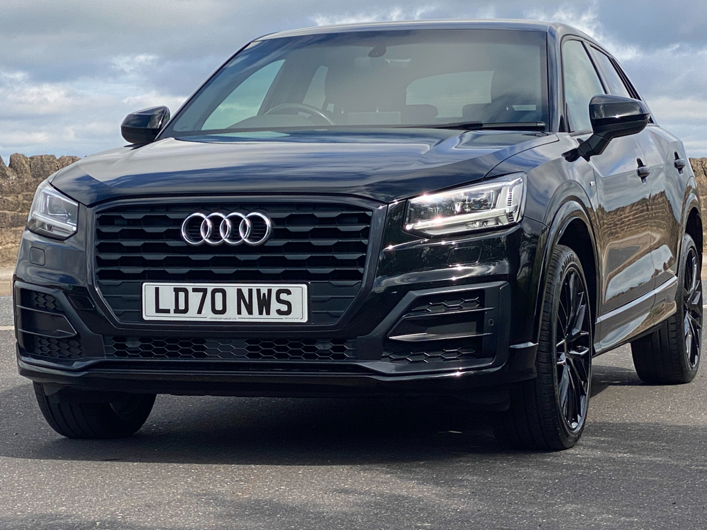 Audi Q2 1.5 Tfsi 35 Sport Suv 150 Ps Red #16
