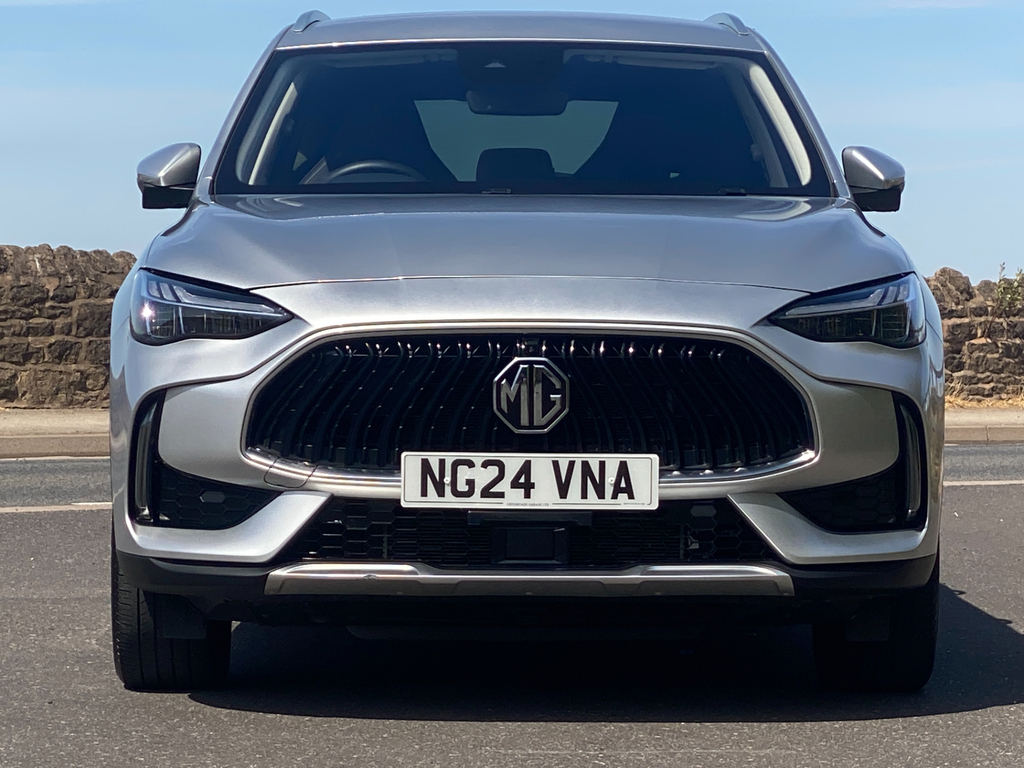 MG HS 1.5 T-gdi 16.6Kwh Se Suv Plug-in Hybrid Red #31
