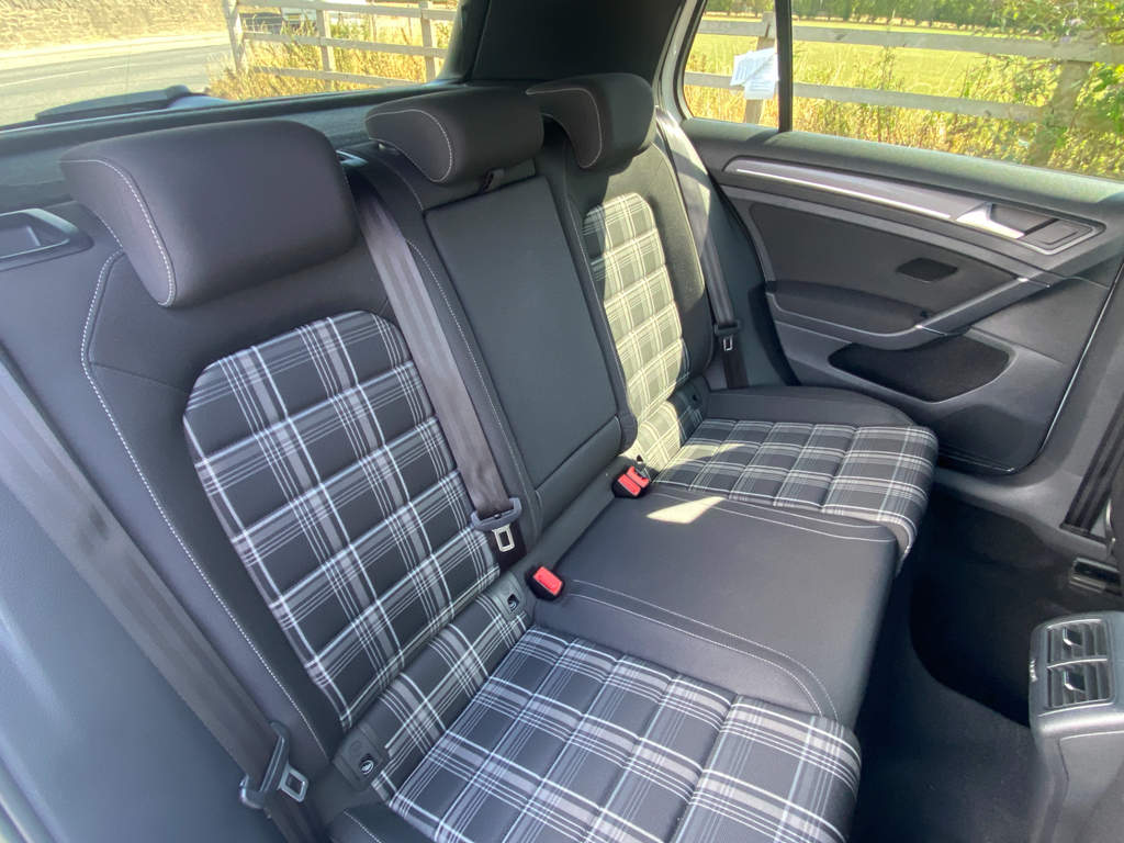 Volkswagen Golf 1.5 Tsi Evo R-line Hatchback Eur Grey #38