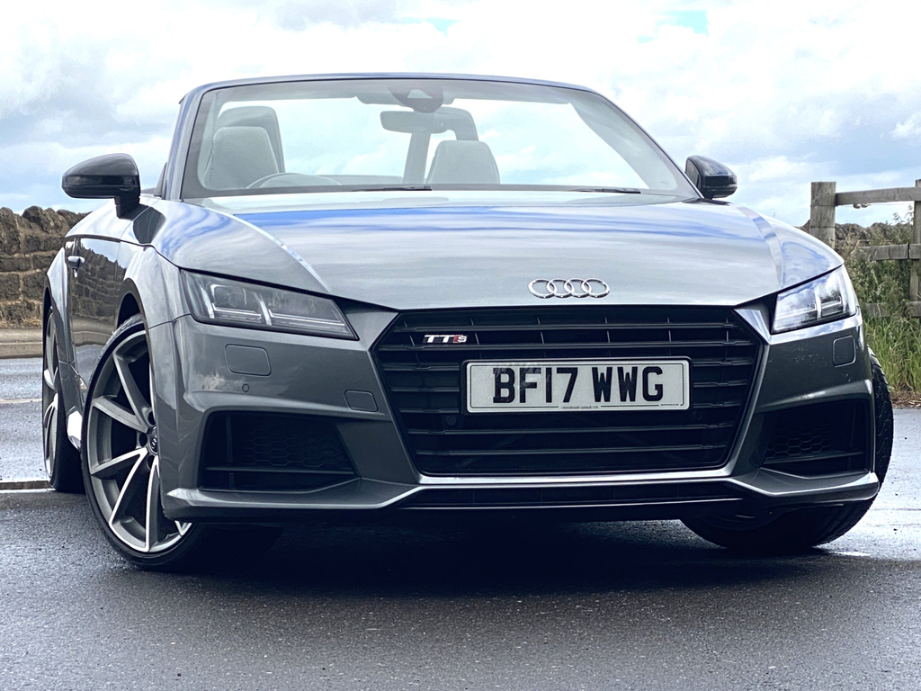 Audi TTS Tfsi Quattro Black Edition S-tronic - Bang Olufs Grey
