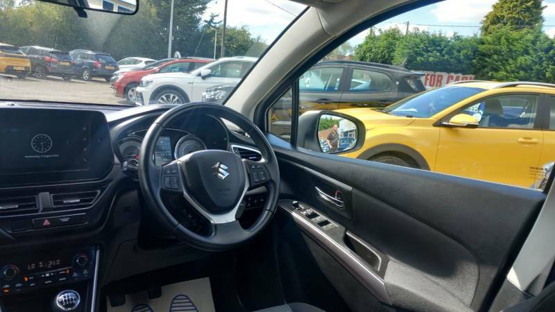 Suzuki S Cross 1.4 Boosterjet 48V Hybrid Motion - 2023 72 HV72OTD White #3