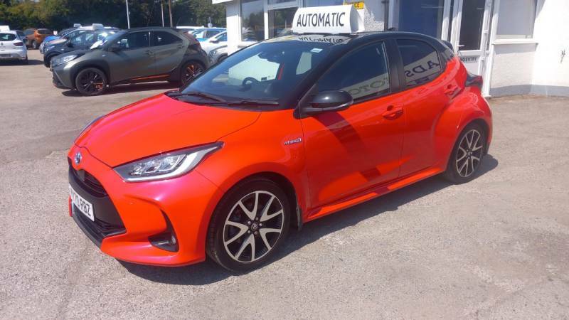 Toyota Yaris 1.5 Hybrid Launch Edition Cvt Orange #4