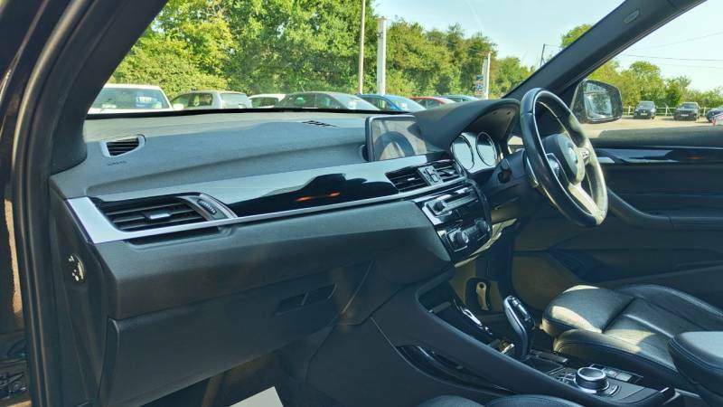 BMW X1 Sdrive 18D M Sport Step Black #5