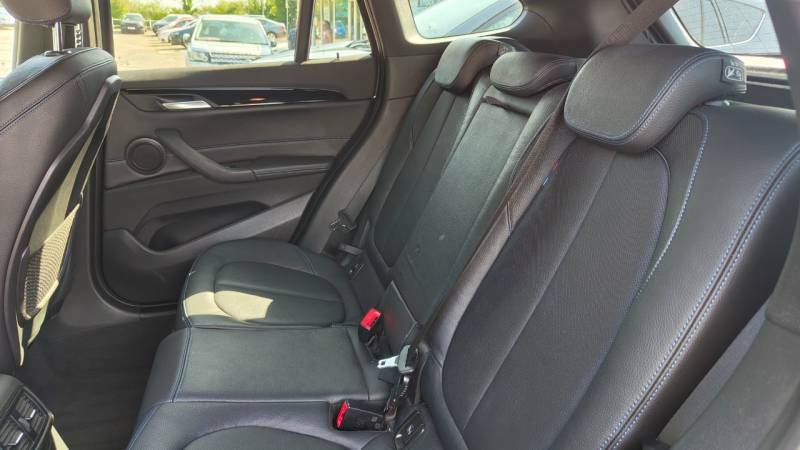 BMW X1 Sdrive 18D M Sport Step Black #6