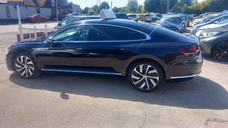 Volkswagen Arteon 2.0 Tsi R-line Dsg Black #4