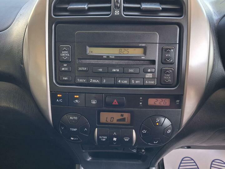 Toyota Rav 4 4X4 2.0 Vvt-i Xt3 4Wd 200404 Silver #18