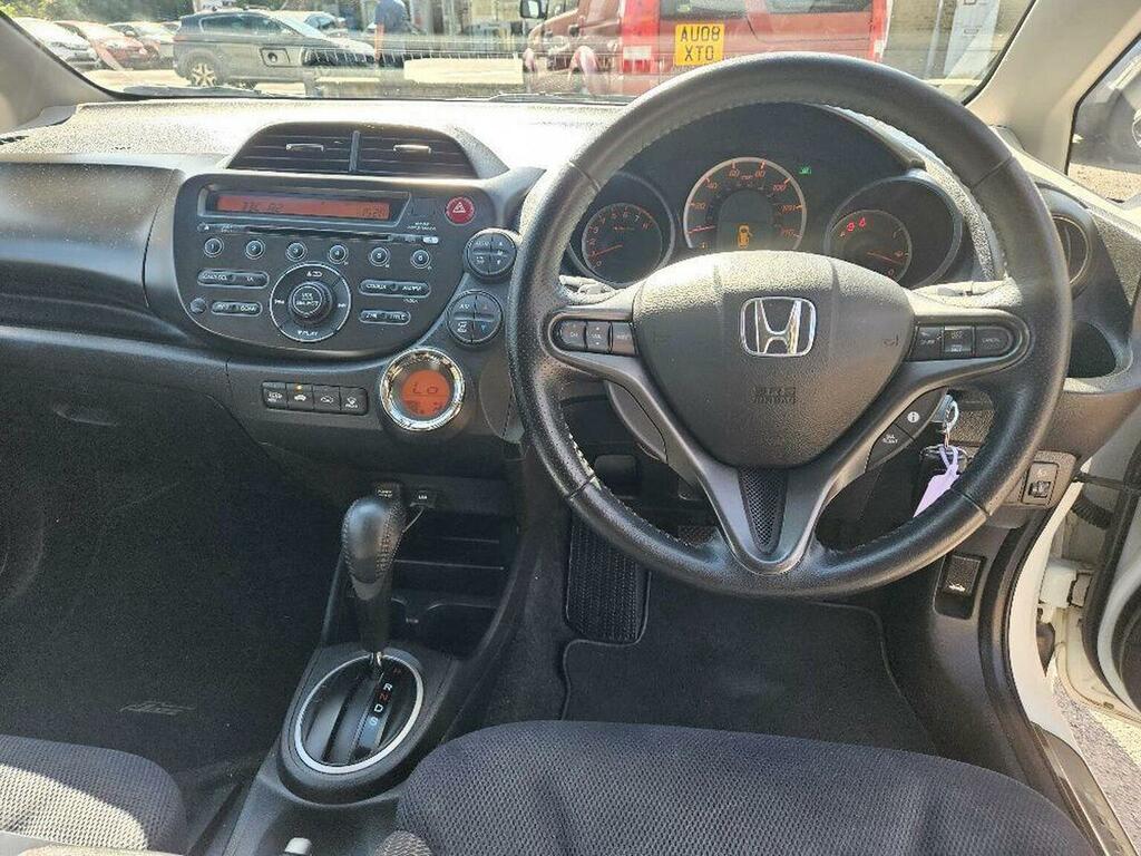Honda Jazz 1.5 Hybrid Cvt  #12