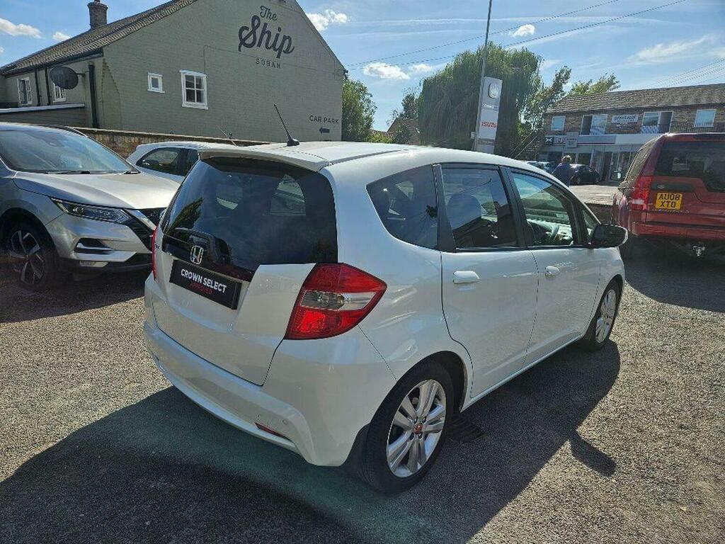 Honda Jazz 1.5 Hybrid Cvt  #8