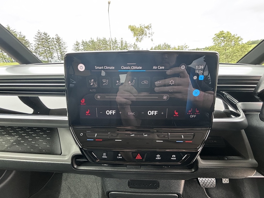 Volkswagen ID.Buzz 210Kw Style Pro 86Kwh Lwb 7 Seat Blue #28
