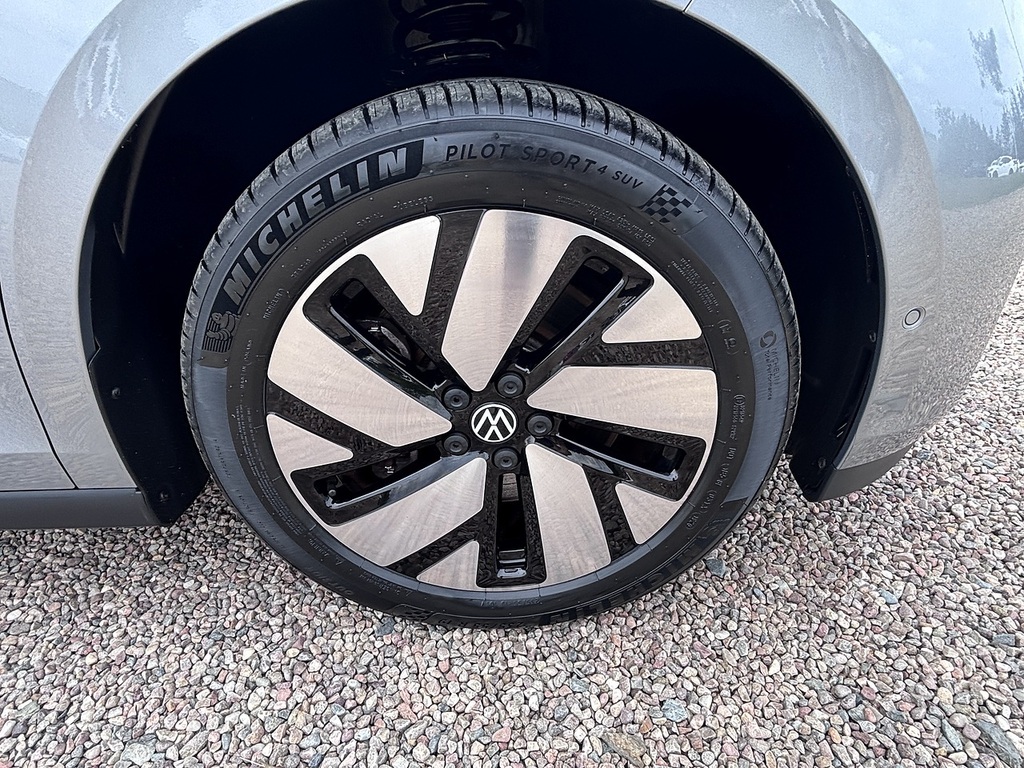 Volkswagen ID.Buzz 210Kw Style Pro 86Kwh Lwb 7 Seat Blue #14