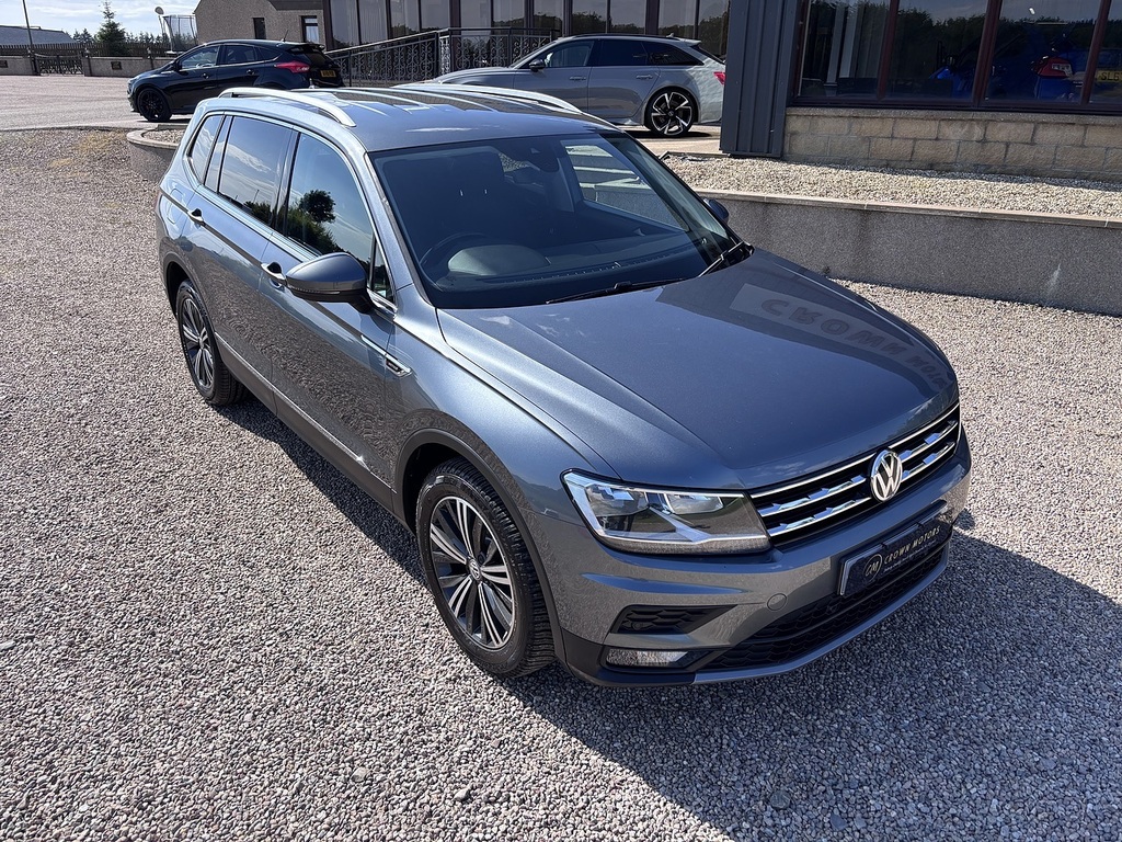 Volkswagen Tiguan Allspace Tiguan Allspace Se Nav Tdi 4Motion GJ68JZP Grey #2