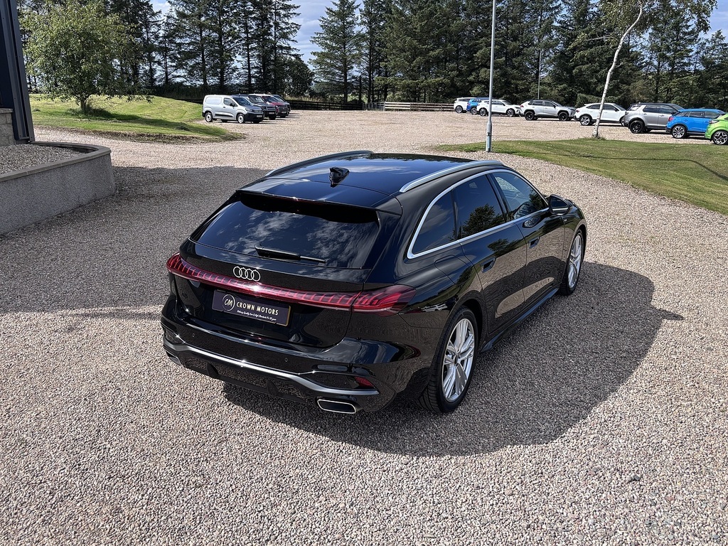 Audi A5 Estate Black #5