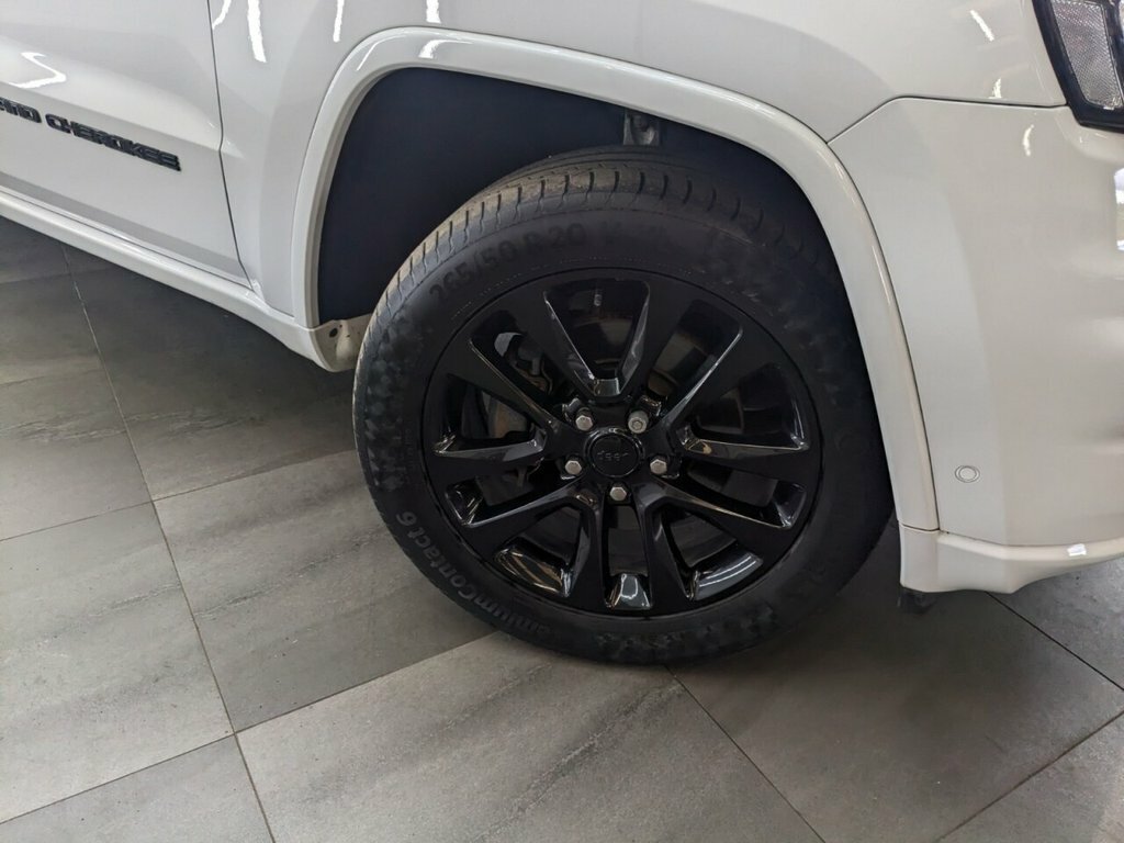 Jeep Grand Cherokee Estate White #2