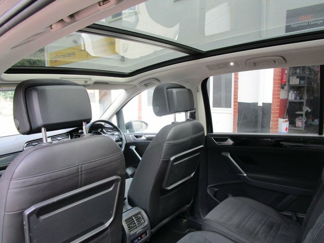 Volkswagen Touran 1.5 Tsi Evo Sel Dsg Silver #18