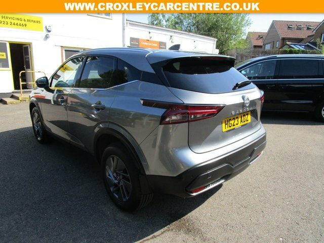 Nissan Qashqai 1.3 Dig-t Mhev Acenta Premium Suv Hybri Grey #5