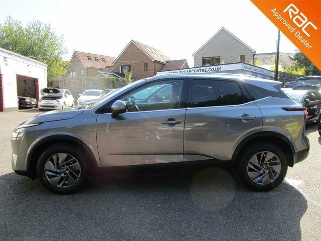 Nissan Qashqai 1.3 Dig-t Mhev Acenta Premium Suv Hybri Grey #4