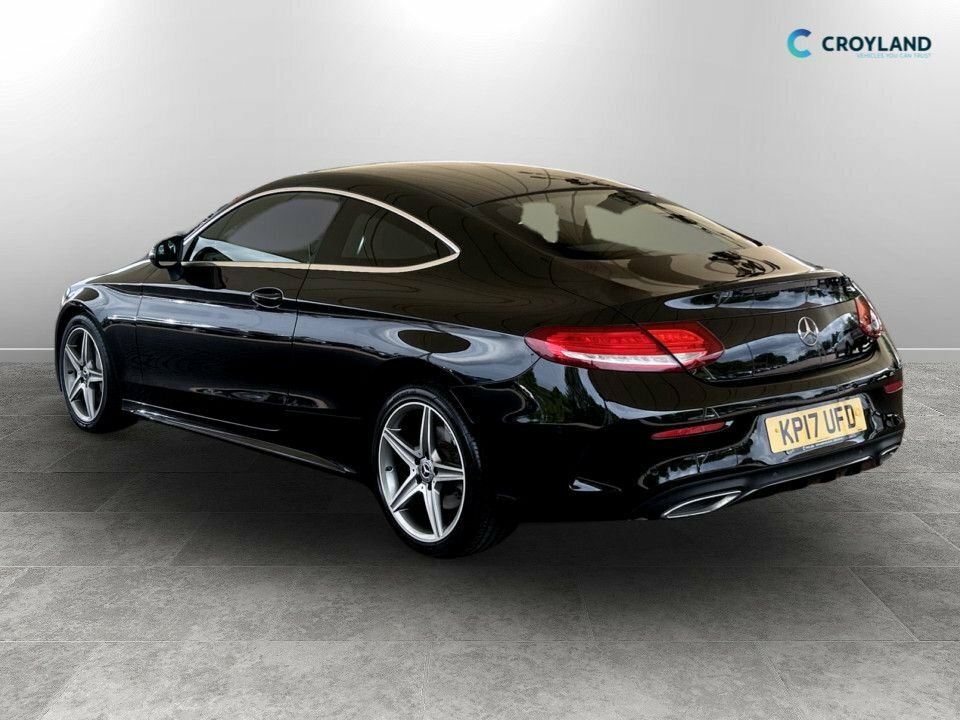 Mercedes-Benz C Class 2L Amg Line Black #5
