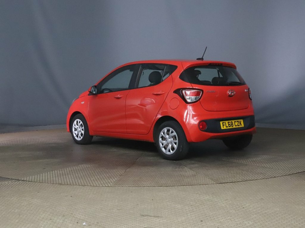 Hyundai I10 1L Se Red #2