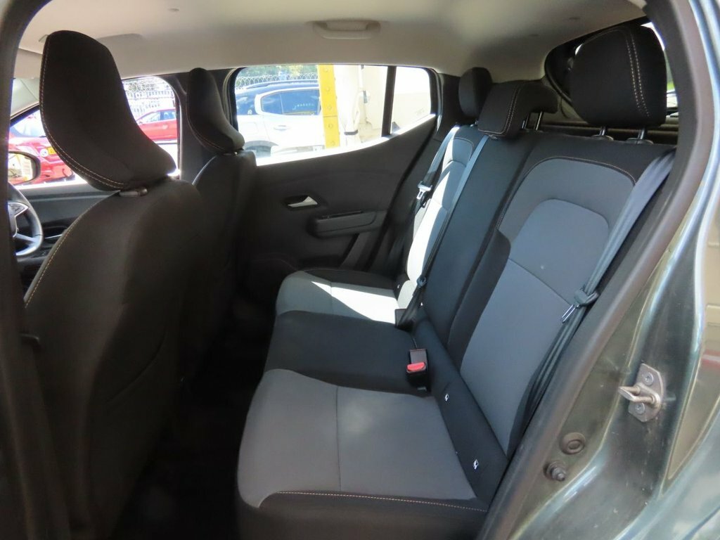 Dacia Sandero Stepway 1L Extreme Green #4