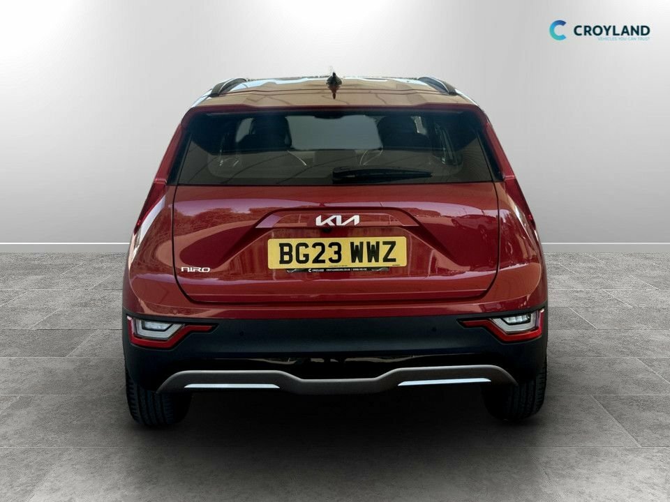 Kia e-Niro Suv BG23WWZ Red #4