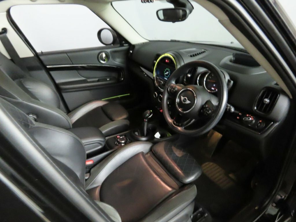 Mini Countryman 1.5L Cooper Black #3