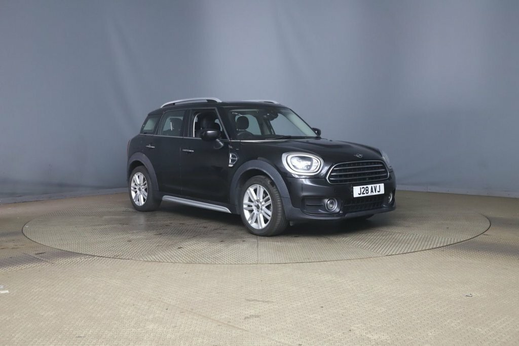 Mini Countryman 1.5L Cooper Exclusive Black