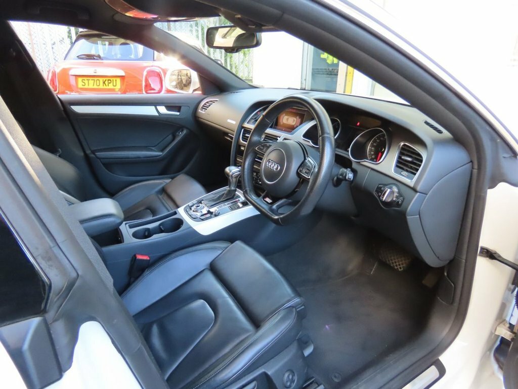 Audi A5 2L S Line White #3