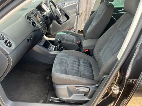 Volkswagen Tiguan 2.0 Tdi Bluemotion Tech Match Edition Suv Dies Blue #11