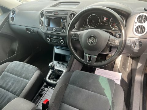 Volkswagen Tiguan 2.0 Tdi Bluemotion Tech Match Edition Suv Dies Blue #7