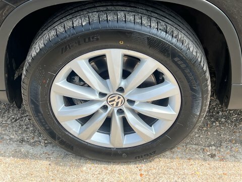 Volkswagen Tiguan 2.0 Tdi Bluemotion Tech Match Edition Suv Dies Blue #20
