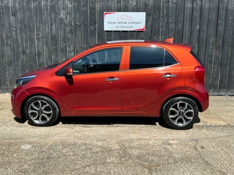 Kia Picanto 2018 68 3 Orange #4