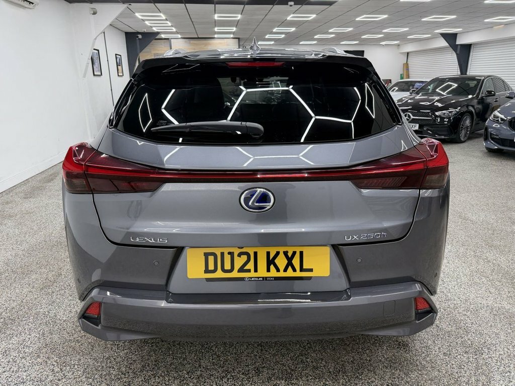 Lexus UX Suv Grey #4