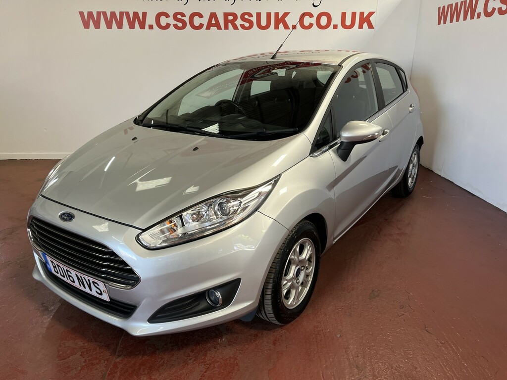Ford Fiesta 1.5 Tdci Econetic Zetec Silver #4