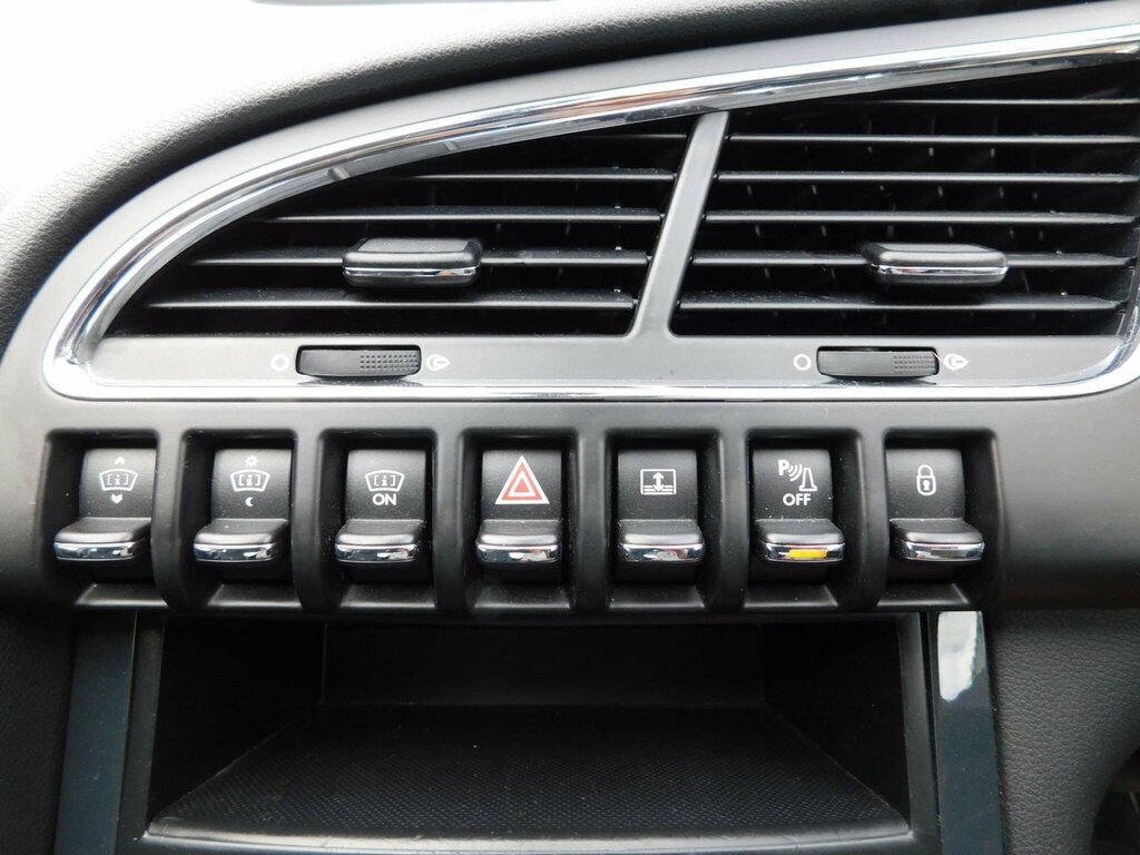 Peugeot 3008 1.6 Hdi Active Suv Grey #28