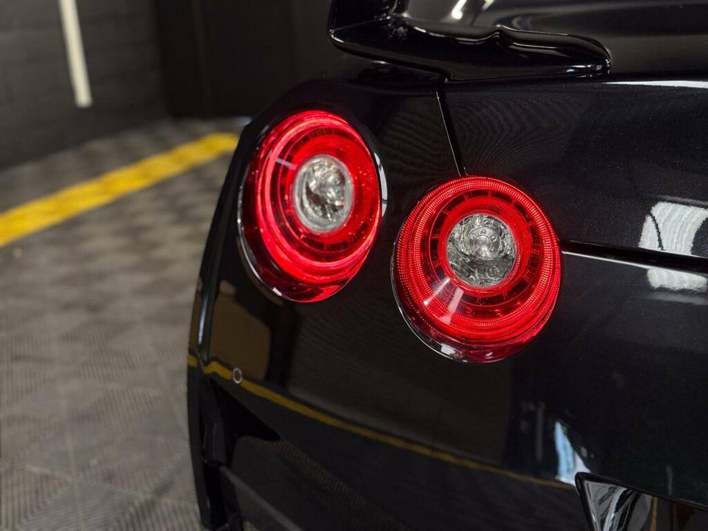 Nissan GT-R 3.8 Recaro Gold #11